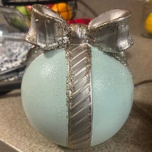 Ornament Ball/Holiday Decor